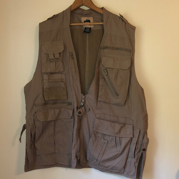 Humvee Other - Humvee Fishing Hunting Khaki Vest XL